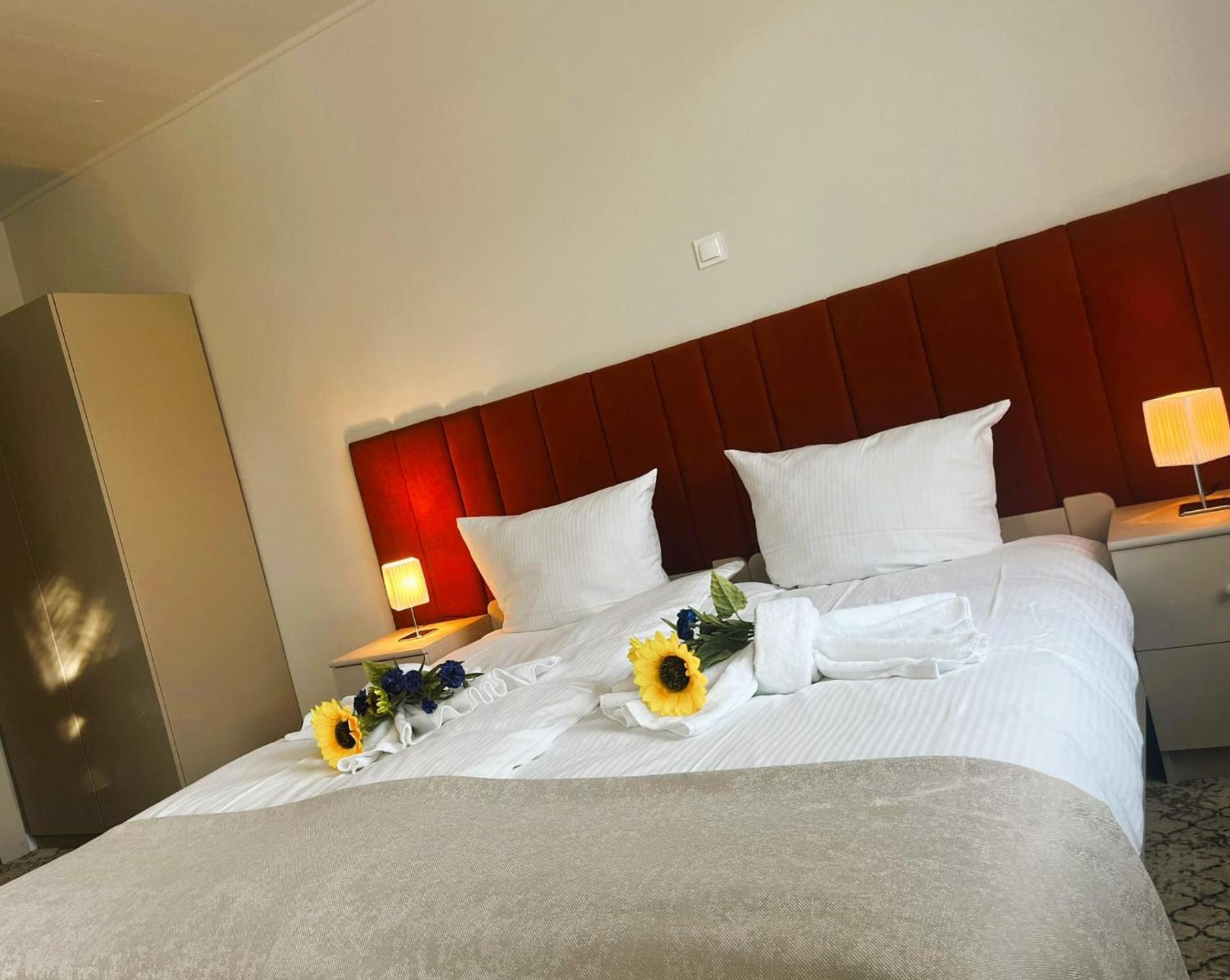 Villa Sunny Rose Bed & Breakfast Swinoujscie Ngoại thất bức ảnh