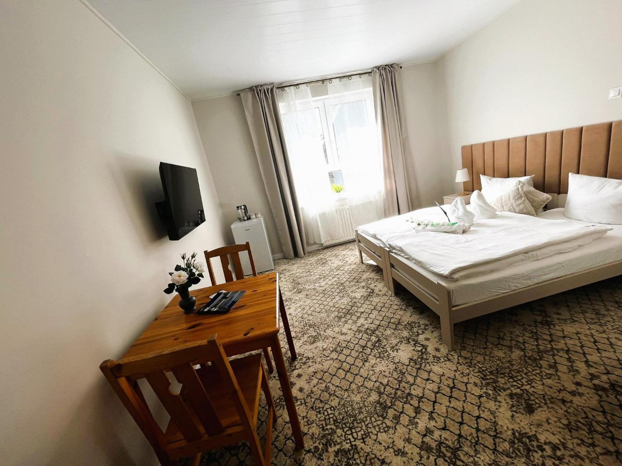 Villa Sunny Rose Bed & Breakfast Swinoujscie Ngoại thất bức ảnh