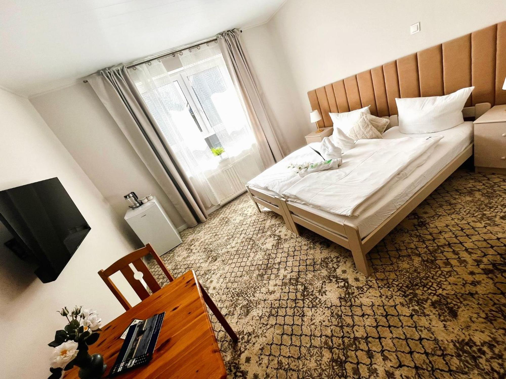 Villa Sunny Rose Bed & Breakfast Swinoujscie Ngoại thất bức ảnh